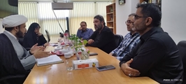 بازنگری رسانه کاغذی در نهاد رهبری دانشگاه علوم پزشکی شیراز / بازتعریف نشریات قرارگاه فرهنگی «فتح» با تأکید بر عمق‌بخشی به محتوا و هویت چاپی